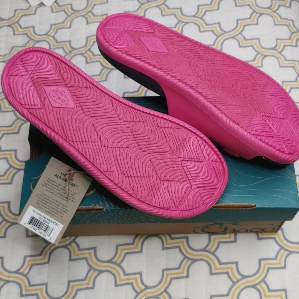 Kids Chacos: Pink Sandals - Picture 3 of 5